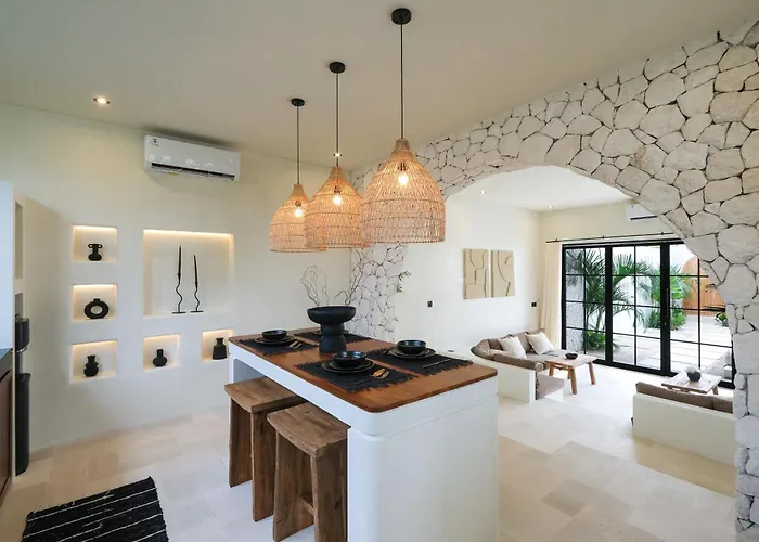 Naji Pererenan Villa Munggu